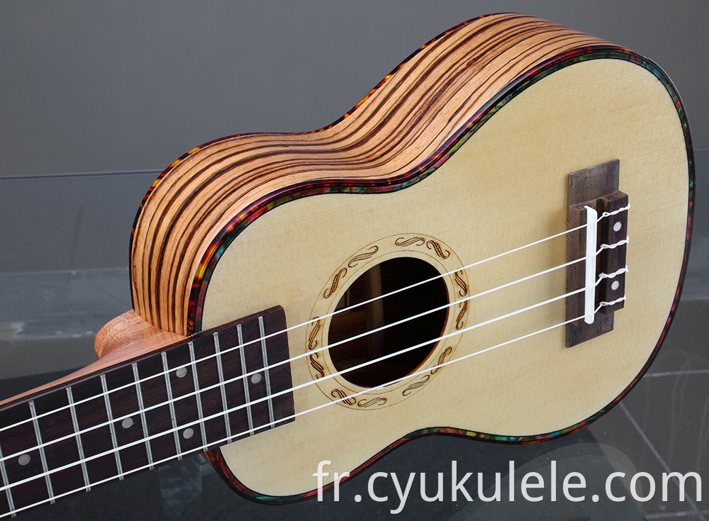 ukulele1